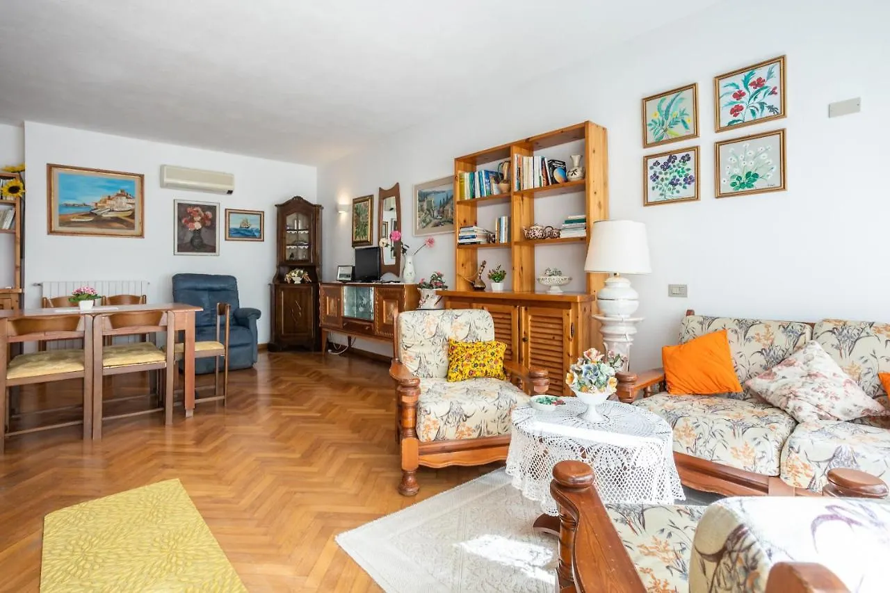 Casa Di Paolo E Roberta Bed & Breakfast Santa Teresa Gallura