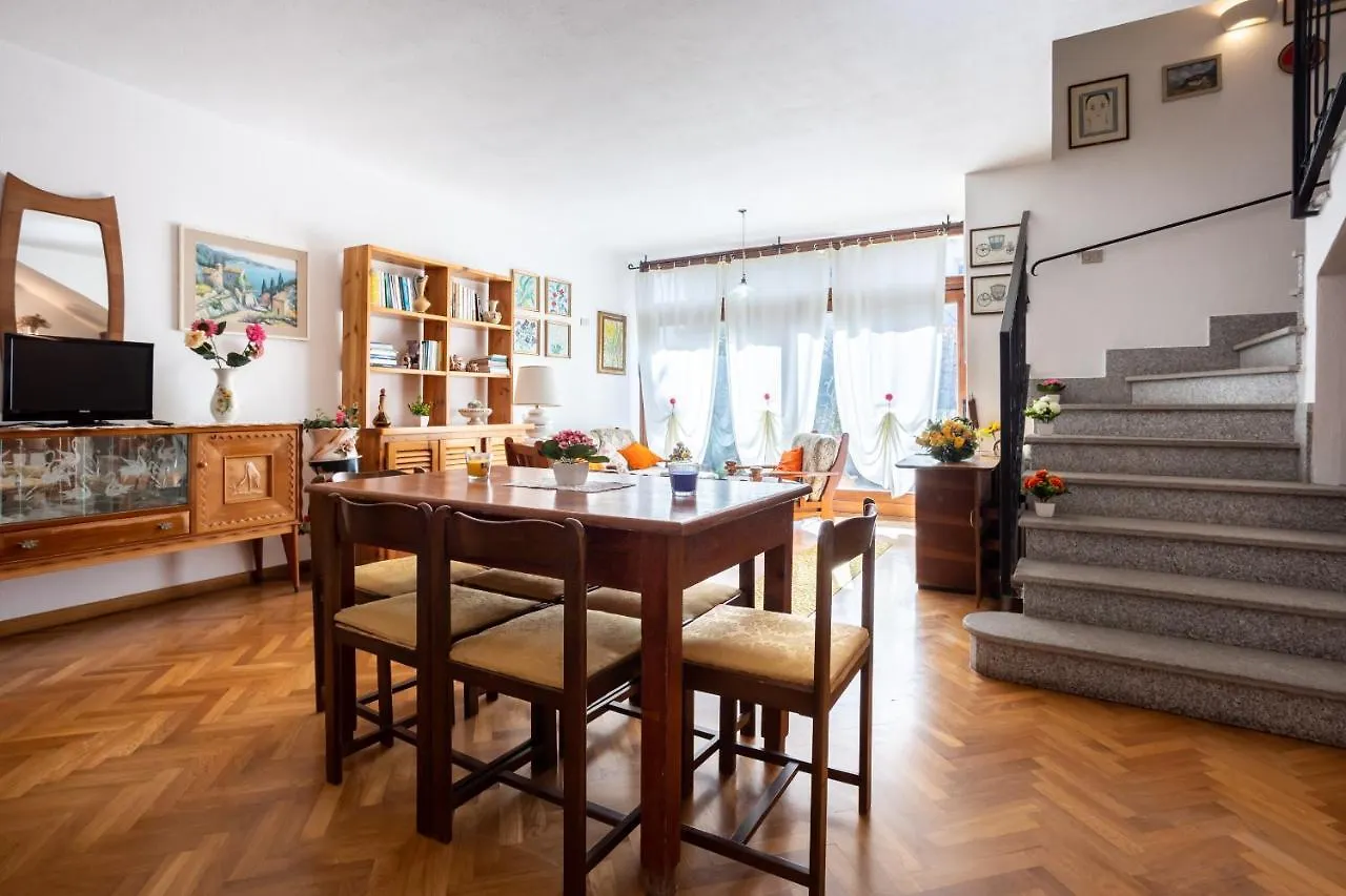 圣特雷莎加卢拉Casa Di Paolo E Roberta住宿加早餐旅馆 圣特雷莎加卢拉
